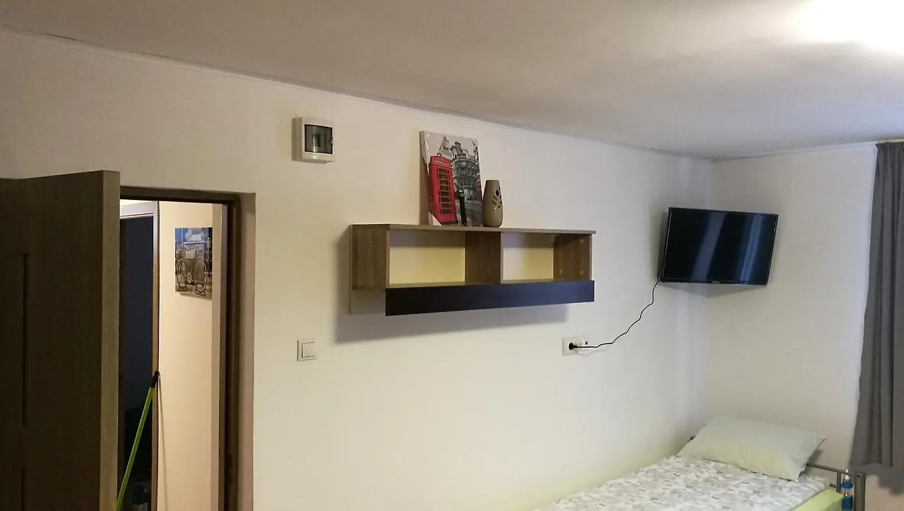 בוקרשט Hostel Tiberius