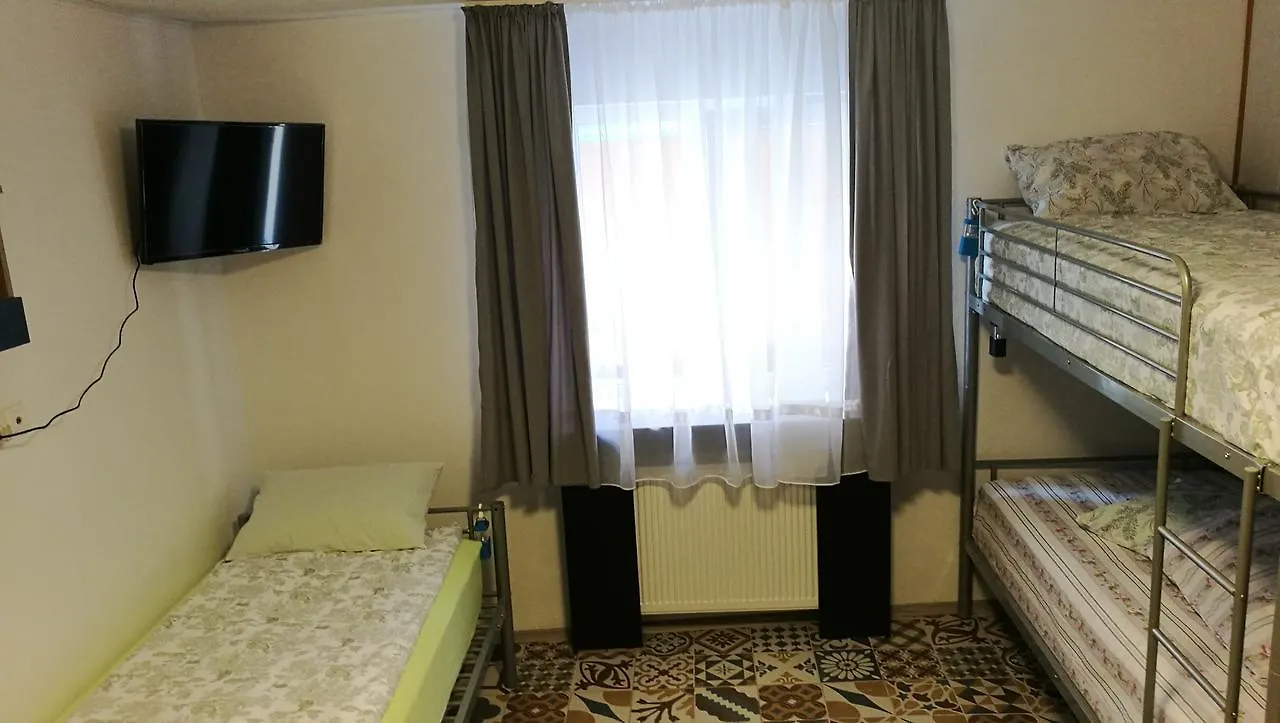Hostel Tiberius Boekarest